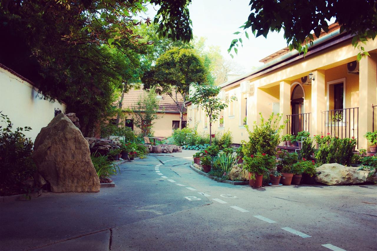 Budapest Garden Hotel Будапеща Екстериор снимка